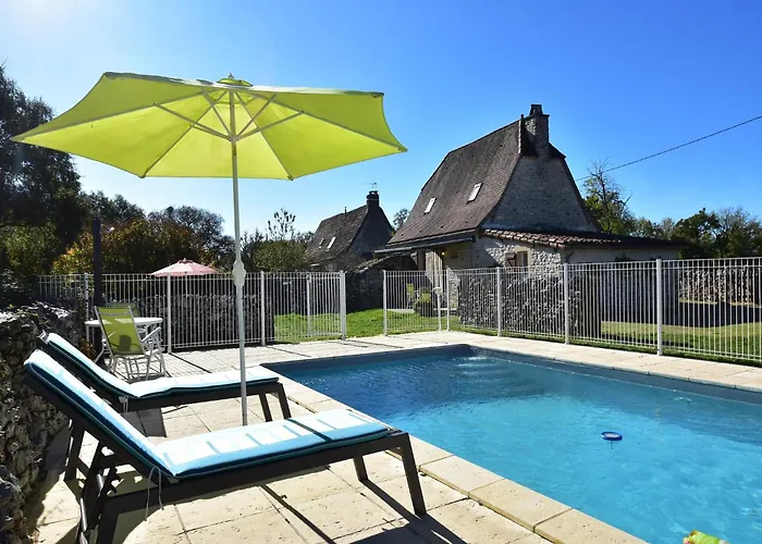 In Gramat With Private Pool *