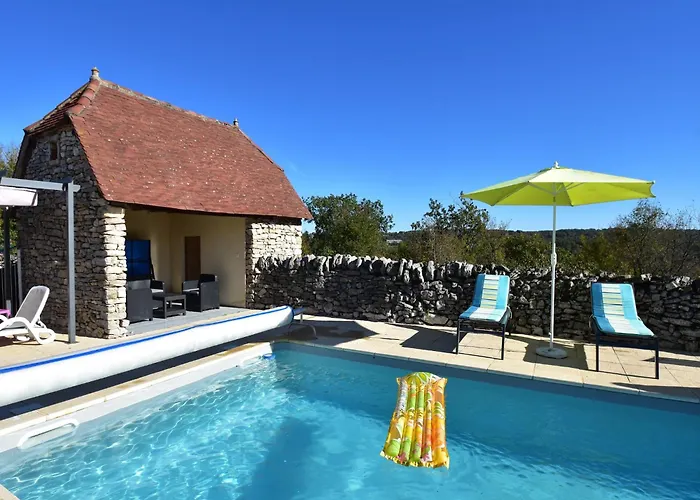 In Gramat With Private Pool بيت للعطل