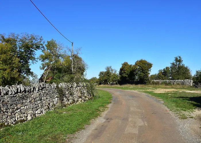 بيت للعطل In Gramat With Private Pool